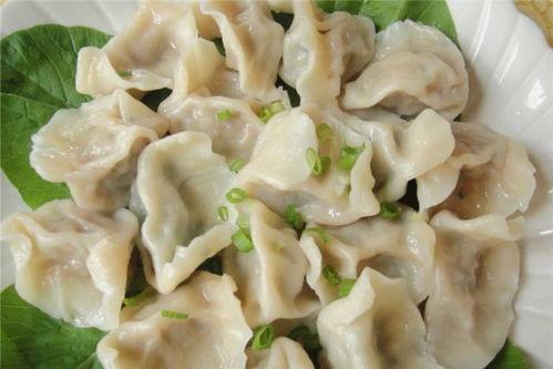 网友爆料饺子馆事件视频,真相究竟如何？